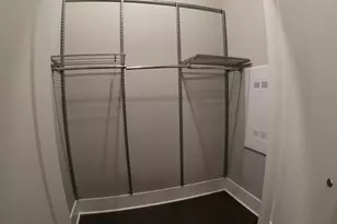 2050 N Clark St, Chicago, IL 60614 - Photo 10