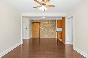 148 Clyde Ave, Evanston, IL 60202 - Photo 4