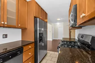 148 Clyde Ave, Evanston, IL 60202 - Photo 8