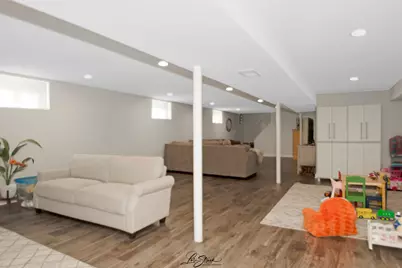 11046 S Ewing Avenue, Chicago, IL 60617 - Photo 16