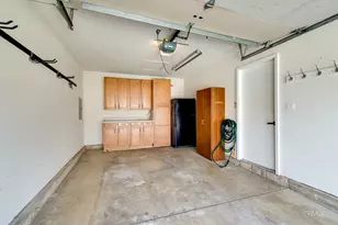 359 Chaparral Cir, Elgin, IL 60120 - Photo 4