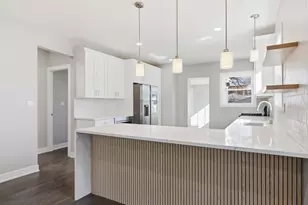 5020 W Fletcher St, Chicago, IL 60641 - Photo 10