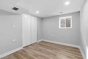 5020 W Fletcher St, Chicago, IL 60641 - Photo 30