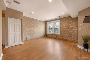 6146 N Ravenswood Ave, Chicago, IL 60660 - Photo 4