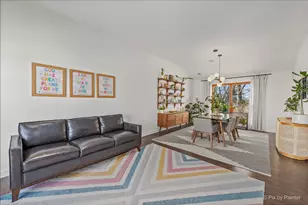 4917 W Glenbrook Trail, McHenry, IL 60050 - Photo 6