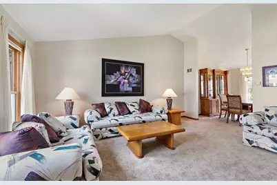 160 Brentwood Trail, Elgin, IL 60120 - Photo 6