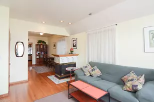 3713 N Janssen Ave, Chicago, IL 60613 - Photo 10