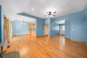 936 Suzy St, Lake Holiday, IL 60548 - Photo 4