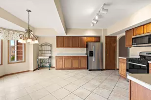 7935 Trinity Cir, Tinley Park, IL 60487 - Photo 8