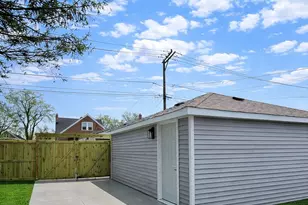 7317 S Mozart St, Chicago, IL 60629 - Photo 4