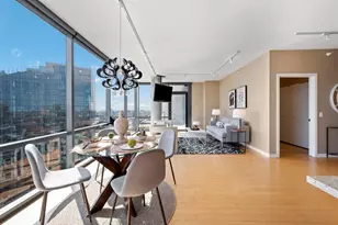 860 W Blackhawk St, Chicago, IL 60642 - Photo 18