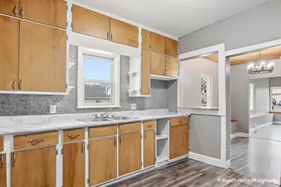 320 E Washington Street, Round Lake Park, IL 60073 - Photo 14