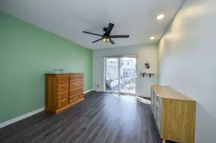 327 S Jackson St, Batavia, IL 60510 - Photo 10