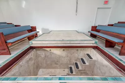 2126 10th Street, Waukegan, IL 60085 - Photo 10