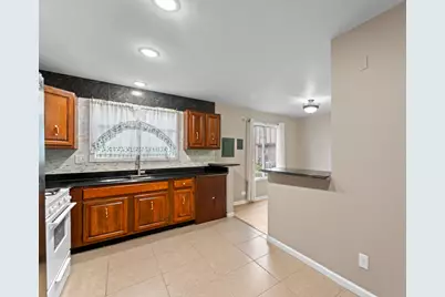 15D Fernwood Drive, Bolingbrook, IL 60440 - Photo 8