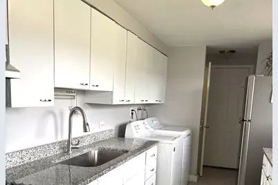 133 Golfview Lane, Carpentersville, IL 60110 - Photo 4