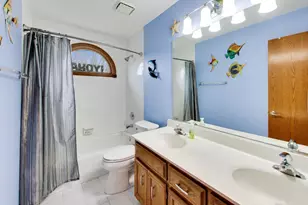 873 Hampton Dr, Carol Stream, IL 60188 - Photo 30