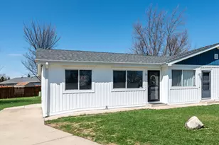 1140 Ohio Ct, Aurora, IL 60505 - Photo 2