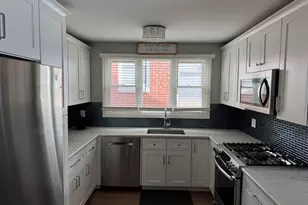 2524 W 109th Pl, Chicago, IL 60655 - Photo 8