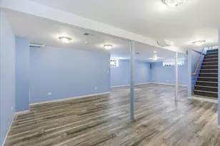 8144 Kildare Ave, Skokie, IL 60076 - Photo 20