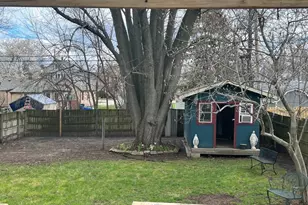 22 N 12th St, Saint Charles, IL 60174 - Photo 8