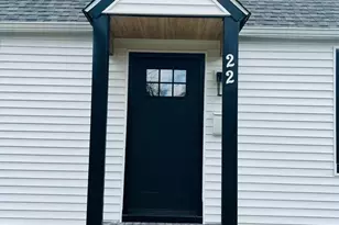 22 N 12th St, Saint Charles, IL 60174 - Photo 2