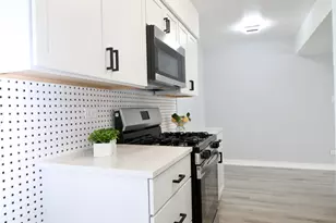 151 Peter Ct, Bartlett, IL 60103 - Photo 14