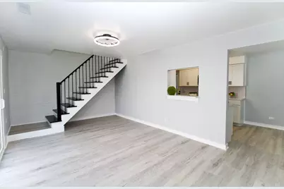 151 Peter Court #B, Bartlett, IL 60103 - Photo 4