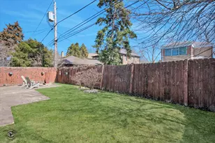 10025 S Hamilton Ave, Chicago, IL 60643 - Photo 46