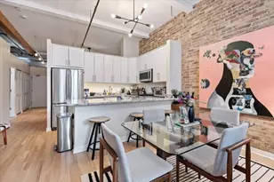 [Address not provided], Chicago, IL 60654 - Photo 4