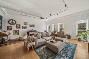 3323 N Paulina St, Chicago, IL 60657 - Photo 6