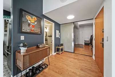 3323 N Paulina Street #3D, Chicago, IL 60657 - Photo 4
