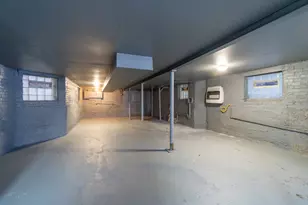 6961 S Eberhart Ave, Chicago, IL 60637 - Photo 24