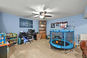 1955 N Heritage Dr, Palatine, IL 60074 - Photo 26