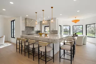 9280 Cascade Cir, Burr Ridge, IL 60527 - Photo 6