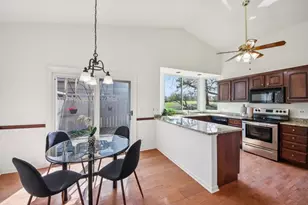 718 Shoreline Rd, Lake Barrington, IL 60010 - Photo 16