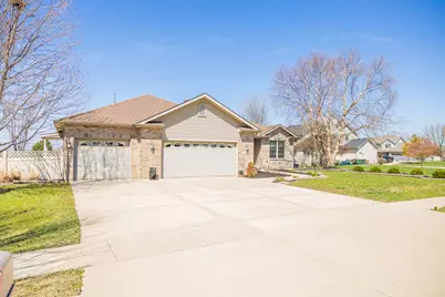 26708 W Megan Drive, Channahon, IL 60410 - Photo 2