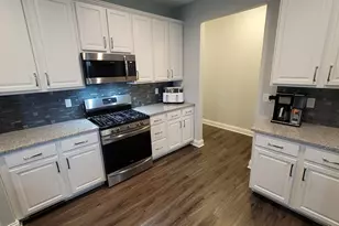 1919 Truman St, Sycamore, IL 60178 - Photo 24