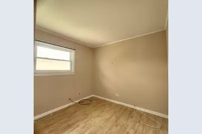 591 Audrey Lane, Wheeling, IL 60090 - Photo 8