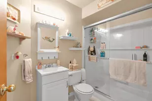 6528 Ridge Dr, Chicago Ridge, IL 60415 - Photo 16