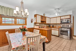 6528 Ridge Dr, Chicago Ridge, IL 60415 - Photo 8