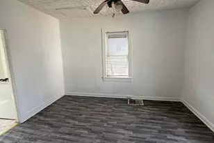 1235 Clover Ave, Rockford, IL 61102 - Photo 4