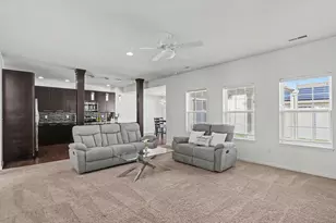 404 Krebs Dr, Champaign, IL 61822 - Photo 10