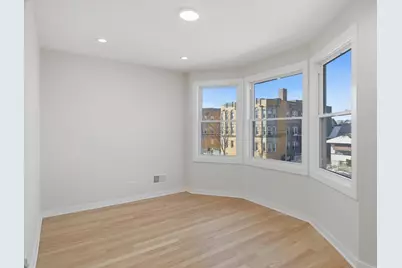 821 N Lockwood Avenue, Chicago, IL 60651 - Photo 10