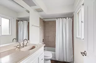 6543 Stough St, Willowbrook, IL 60527 - Photo 10