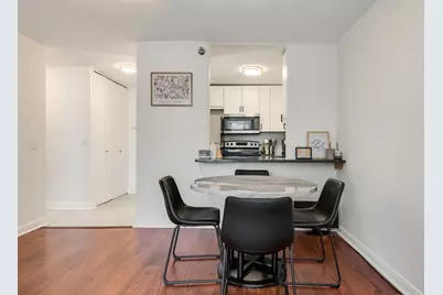 1212 N Lasalle Drive #1207, Chicago, IL 60610 - Photo 8