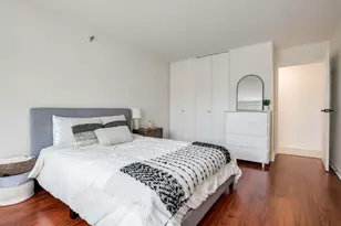 1212 N Lasalle Dr, Chicago, IL 60610 - Photo 16