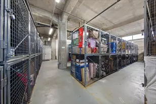 210 S Des Plaines Ave, Chicago, IL 60661 - Photo 22