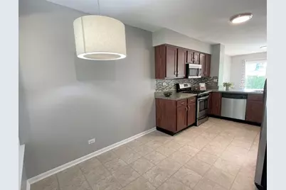 868 Brompton Court, Carol Stream, IL 60188 - Photo 4