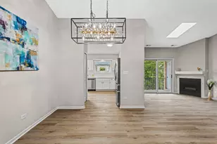 3048 Matthew Ln, Homewood, IL 60430 - Photo 4